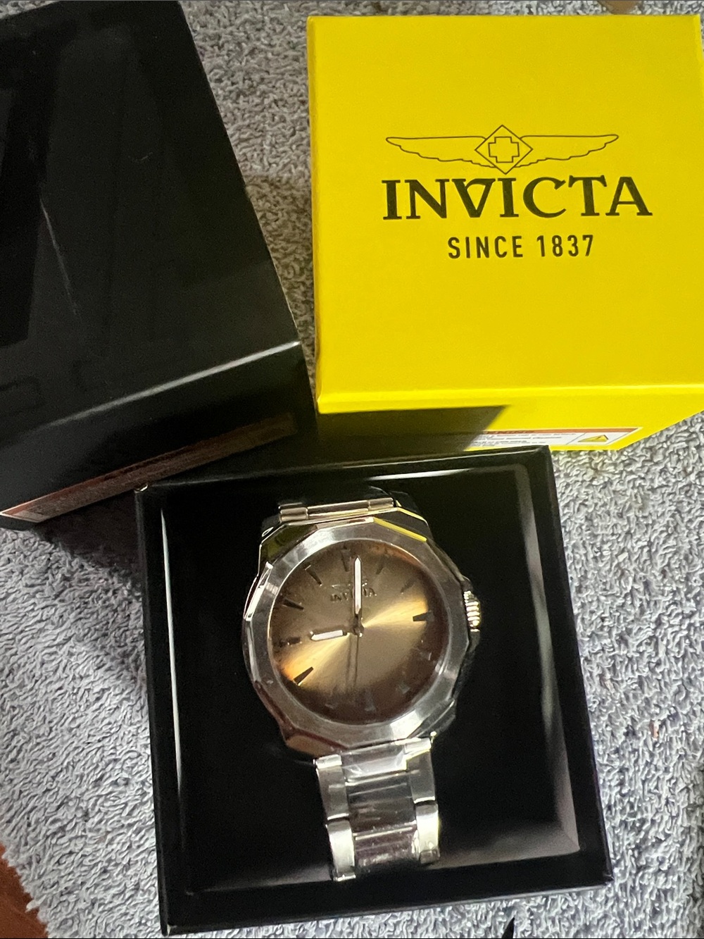 Invicta Men's Silver Tone Watch with Gradient beige Dial